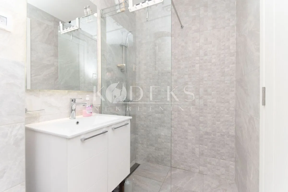 Rent, two bedroom apartment, 65m², Stari Aerodrom, Podgorica