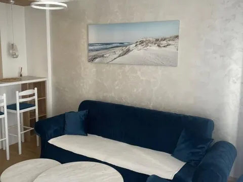 Rent, one bedroom apartment, 45m², Centar, Budva - image 1