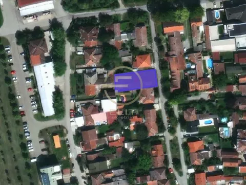 Prodaja, kuća, 66m², Salajka, Novi Sad Sve Podlokacije