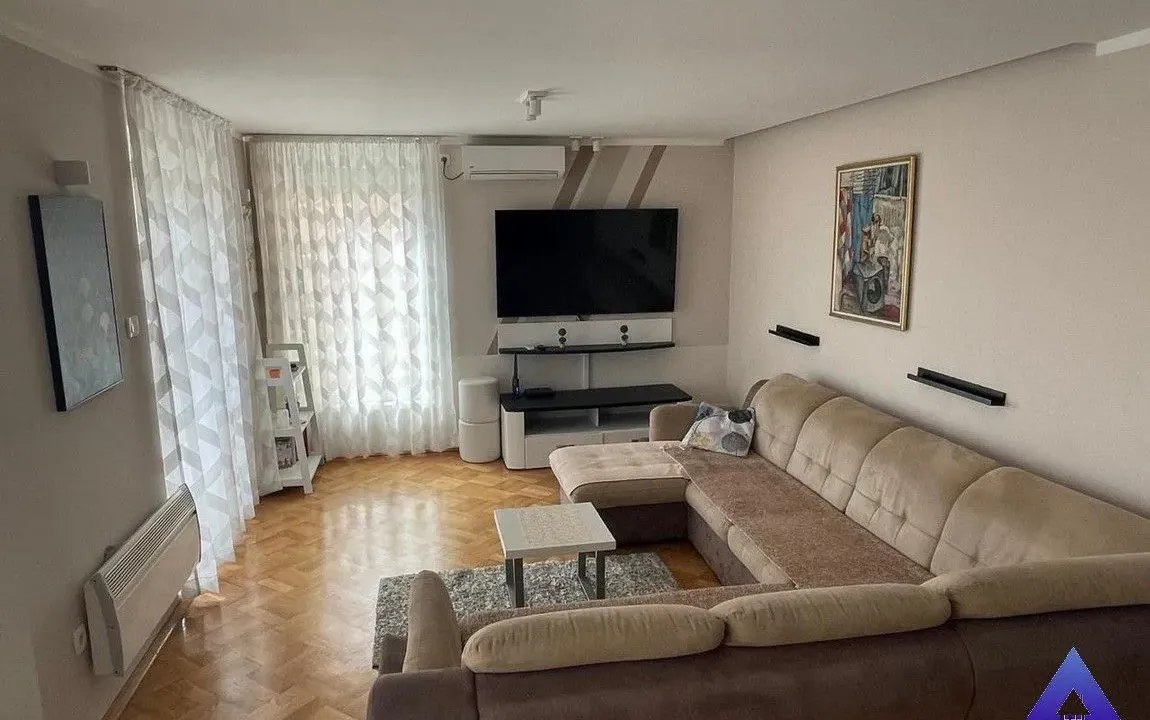 Sale, two bedroom apartment, 150m², Babin Do, Budva