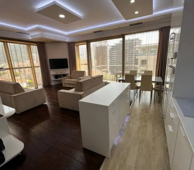 Sale, two bedroom apartment, 88m², Centar, Budva