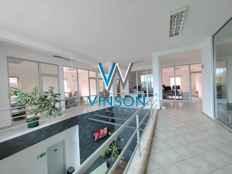 Izdavanje, poslovni prostor, 285m², Vidovdansko naselje, Novi Sad Sve Podlokacije