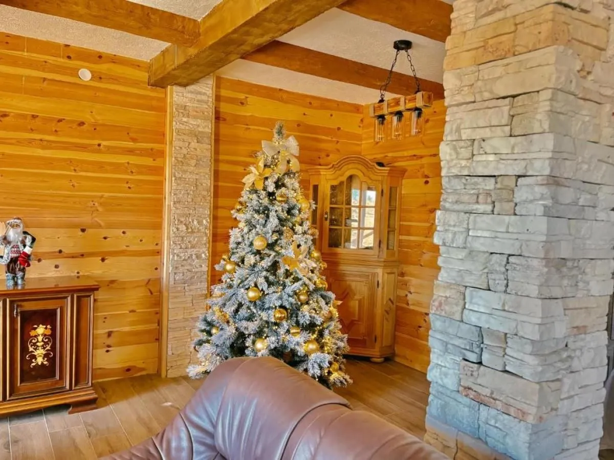 Prodaja, kuća, 274m², Žabljak, Crna Gora