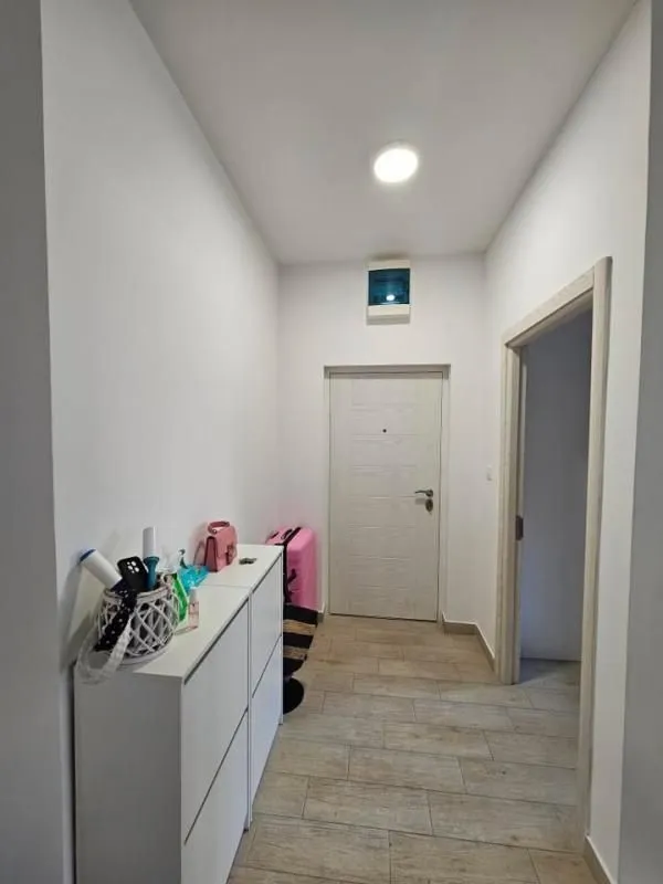 Prodaja, dvosoban stan, 57m², Rozino, Budva