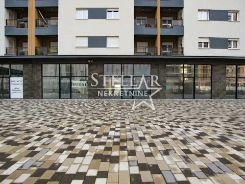 Rent, office space, 112m², Stari Aerodrom, Podgorica - image 4