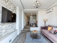 Izdavanje, dvosoban stan, 100m², Kamenovo, Budva - image 6