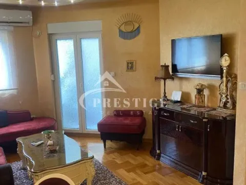 Izdavanje, jednosoban stan, 47m², Pobrežje, Podgorica - image 6