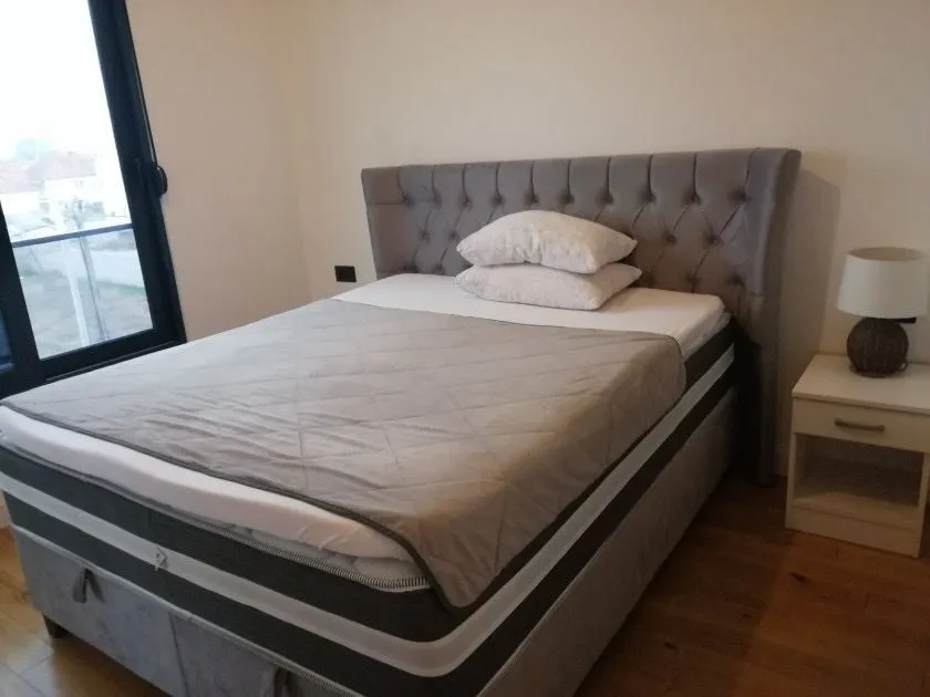 Rent, apartment, 180m², Gornja Gorica, Podgorica