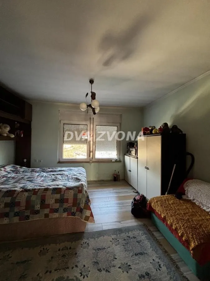 Prodaja, kuća, 173m², Čortanovci, Inđija
