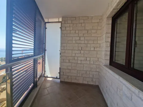 Sale, two bedroom apartment, 120m², Bečići, Budva - image 17