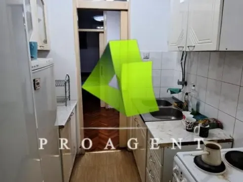 Prodaja, trosoban stan, 67m², Centar, Niš - image 2