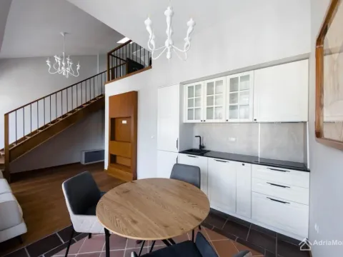 Prodaja, jednosoban stan, 49m², Tivat, Crna Gora - image 2