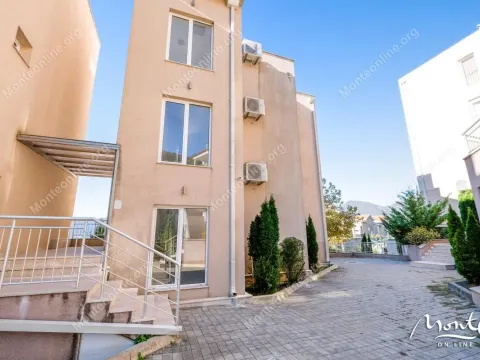 Prodaja, dvosoban stan, 66m², Tivat, Crna Gora - image 27