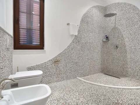Sale, house, 200m², Blizikuće, Budva - image 23
