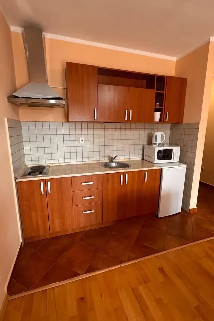Prodaja, jednosoban stan, 39m², Baošići, Herceg Novi