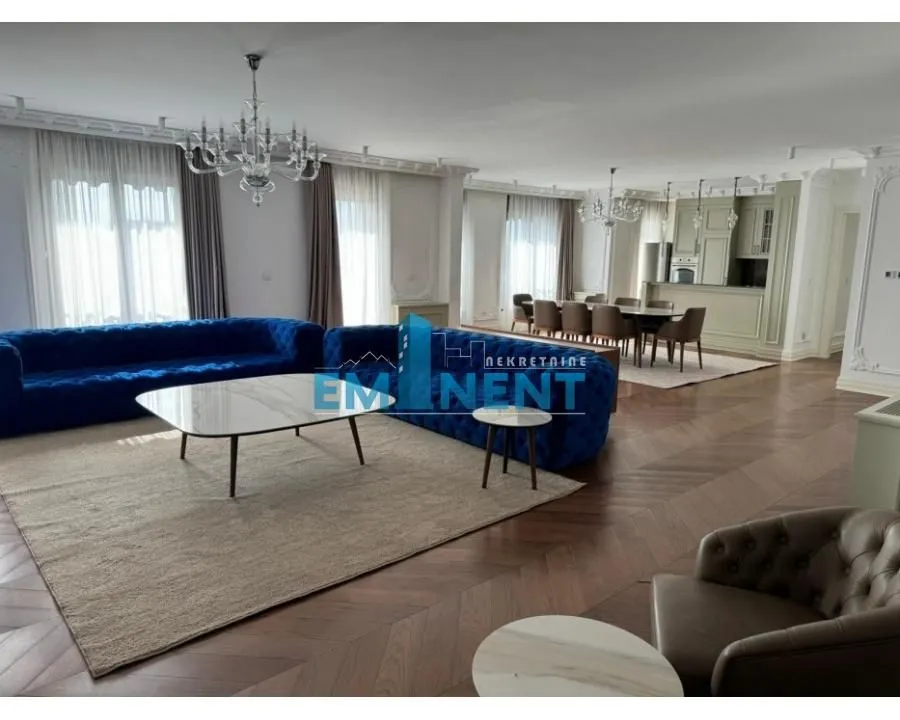 Izdavanje, stan, 200m², Čubura, Beograd