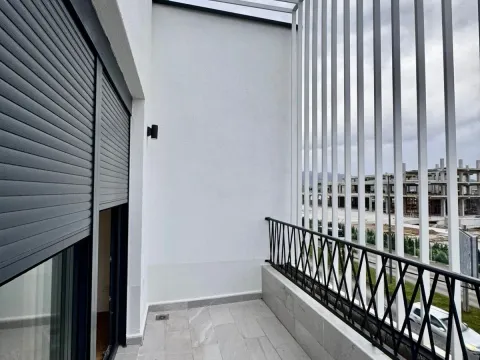 Rent, two bedroom apartment, 55m², City Kvart, Podgorica - image 6