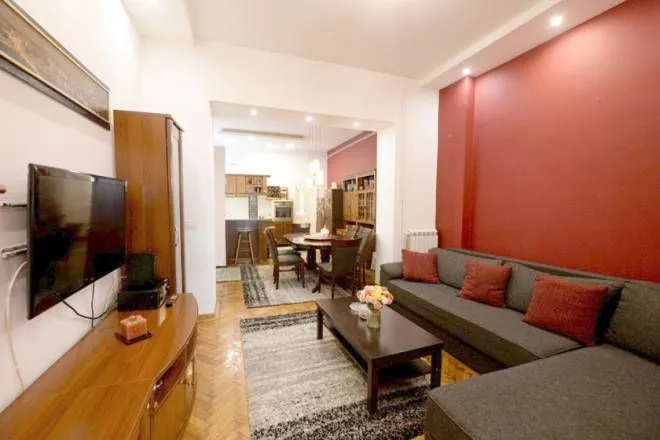 Sale, three bedroom apartment, 86m², Vračar Centar, Vračar Sve Podlokacije