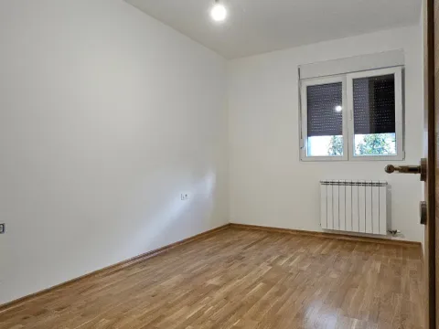 Prodaja, jednosoban stan, 40m², Centar, Kolašin - image 6