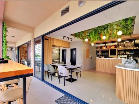 Rent, office space, 97m², Budva, Crna Gora - image 5