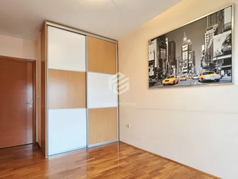 Prodaja, dvosoban stan, 66m², Preko Morače, Podgorica - image 15