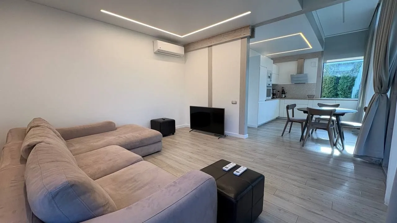 Prodaja, kuća, 487m², Mrčevac, Tivat
