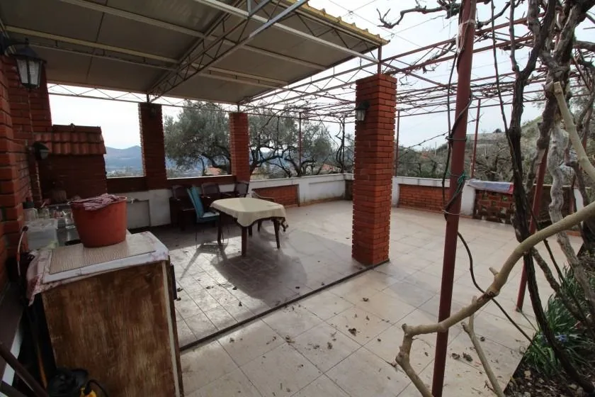 Prodaja, kuća, 300m², Čeluga, Bar