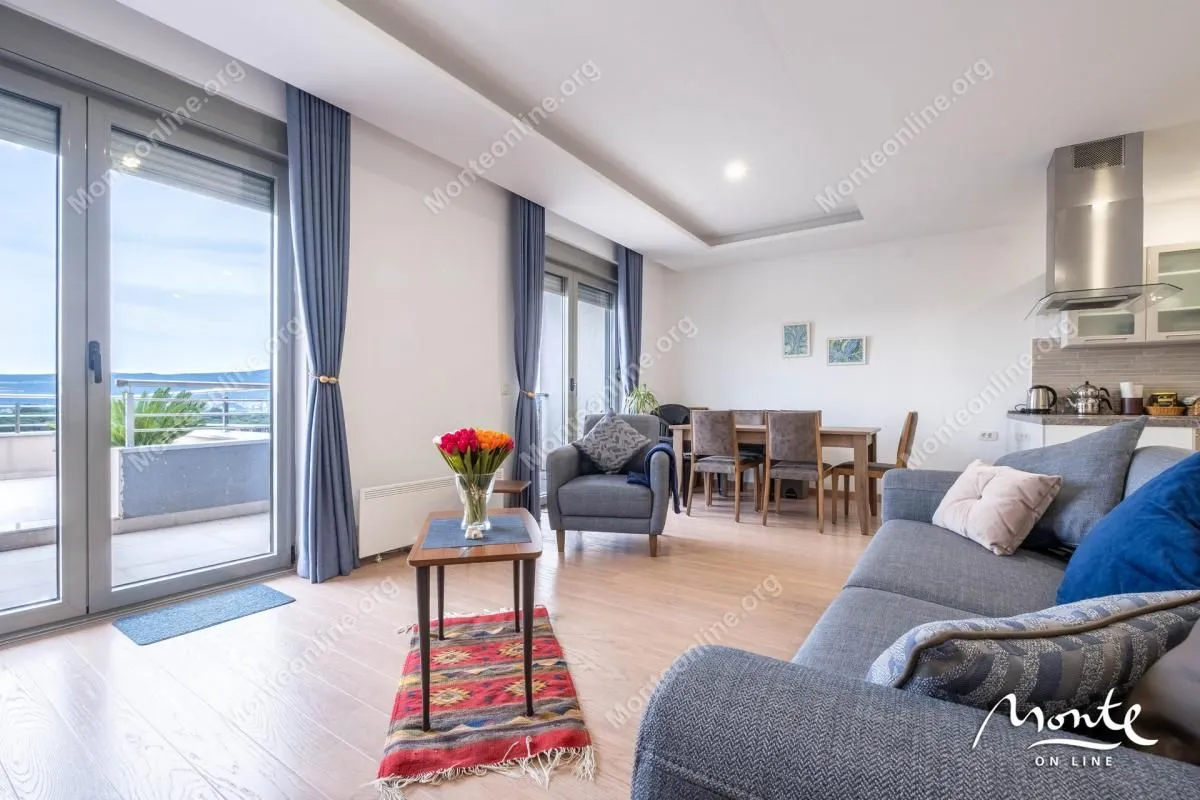 Prodaja, dvosoban stan, 87m², Tivat, Crna Gora