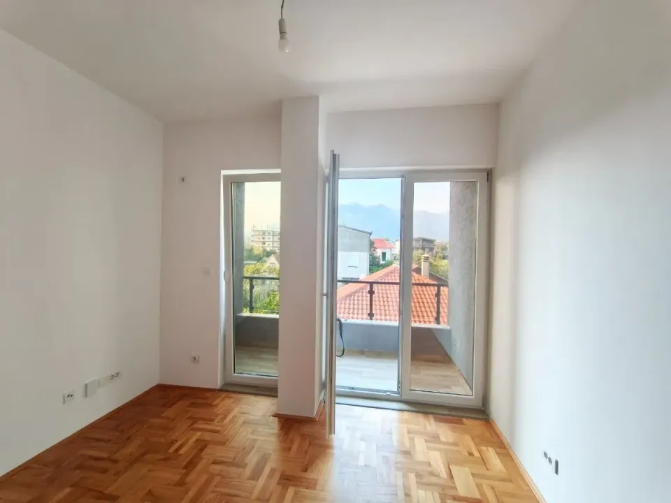 Prodaja, jednosoban stan, 48m², Popovići, Bar