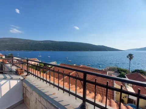 Izdavanje, dvosoban stan, 80m², Kumbor, Herceg Novi