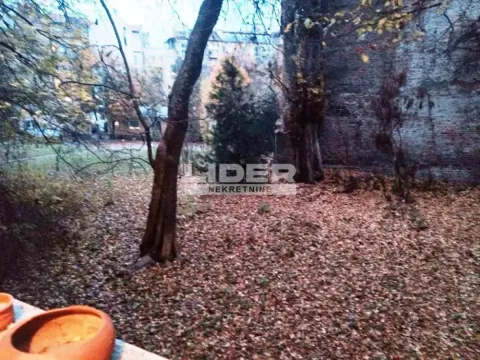 Prodaja, trosoban stan, 77m², Stari Grad, Beograd - image 11