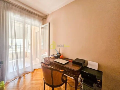 Izdavanje, trosoban stan, 130m², Preko Morače, Podgorica - image 17