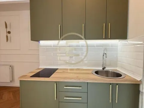 Prodaja, garsonjera, 21m², Centar, Novi Sad - image 10