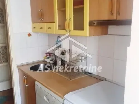 Izdavanje, trosoban stan, 70m², Novi Beograd Blok 33, Novi Beograd Sve Podlokacije - image 4