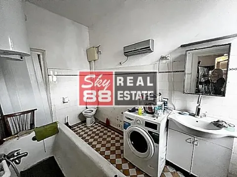 Sale, four bedroom apartment, 92m², Stari Grad, Beograd - image 16