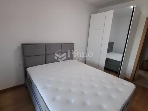 Izdavanje, jednosoban stan, 45m², City Kvart, Podgorica - image 4