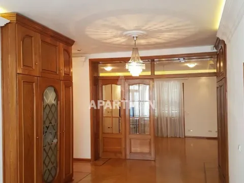 Rent, house, 415m², Savski Venac, Beograd - image 3