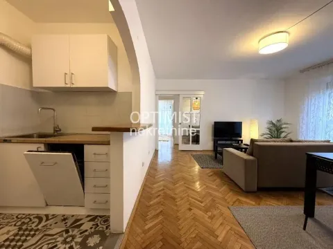 Izdavanje, četvorosoban stan, 76m², Profesorska Kolonija, Palilula Sve Podlokacije - image 5