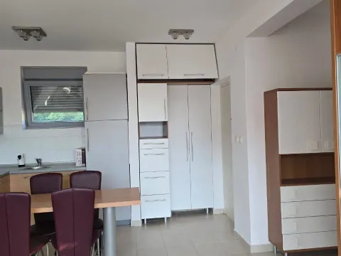 Sale, one bedroom apartment, 50m², Petrovac, Budva - image 14
