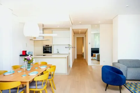 Rent, two bedroom apartment, 150m², Dukley Gardens, Budva - image 4
