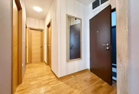 Prodaja, dvosoban stan, 63m², City Kvart, Podgorica - image 6