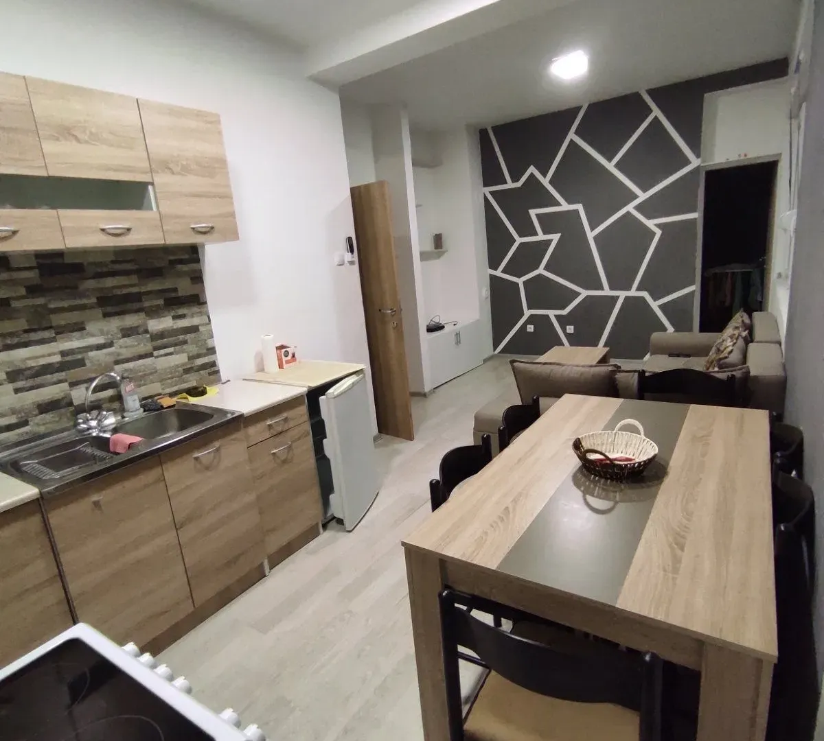 Prodaja, dvosoban stan, 52m², Centar, Nikšić
