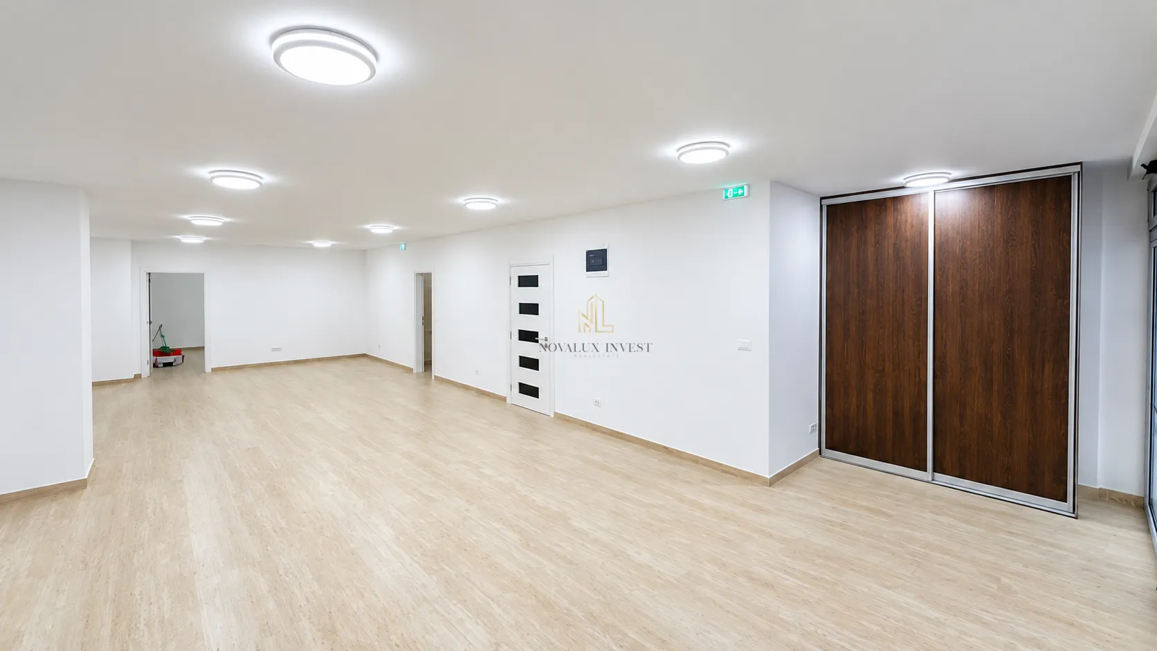 Rent, office space, 198m², Ljubović, Podgorica