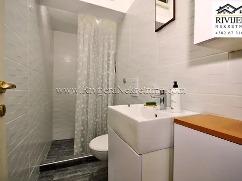 Prodaja, četvorosoban stan, 177m², Centar, Herceg Novi - image 19