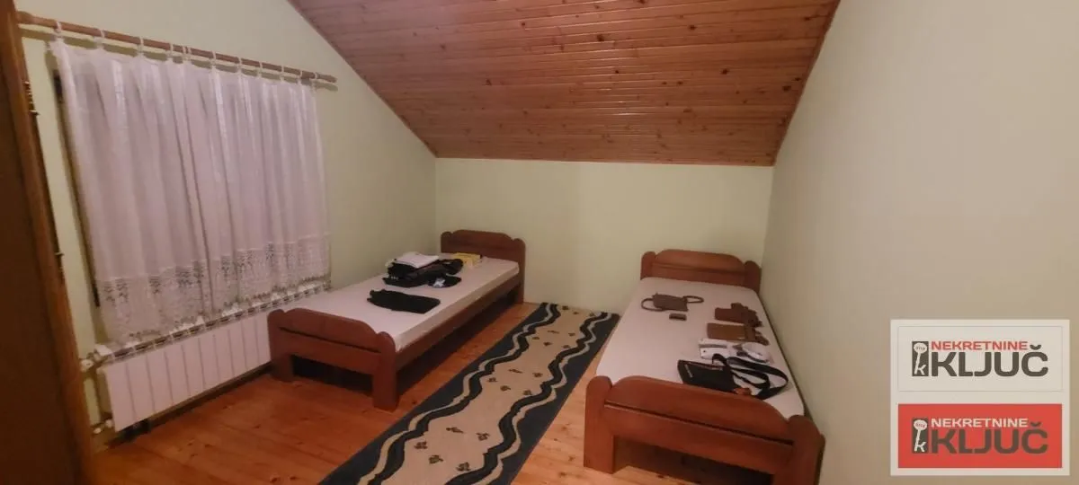 Prodaja, kuća, 179m², Adice, Novi Sad Sve Podlokacije