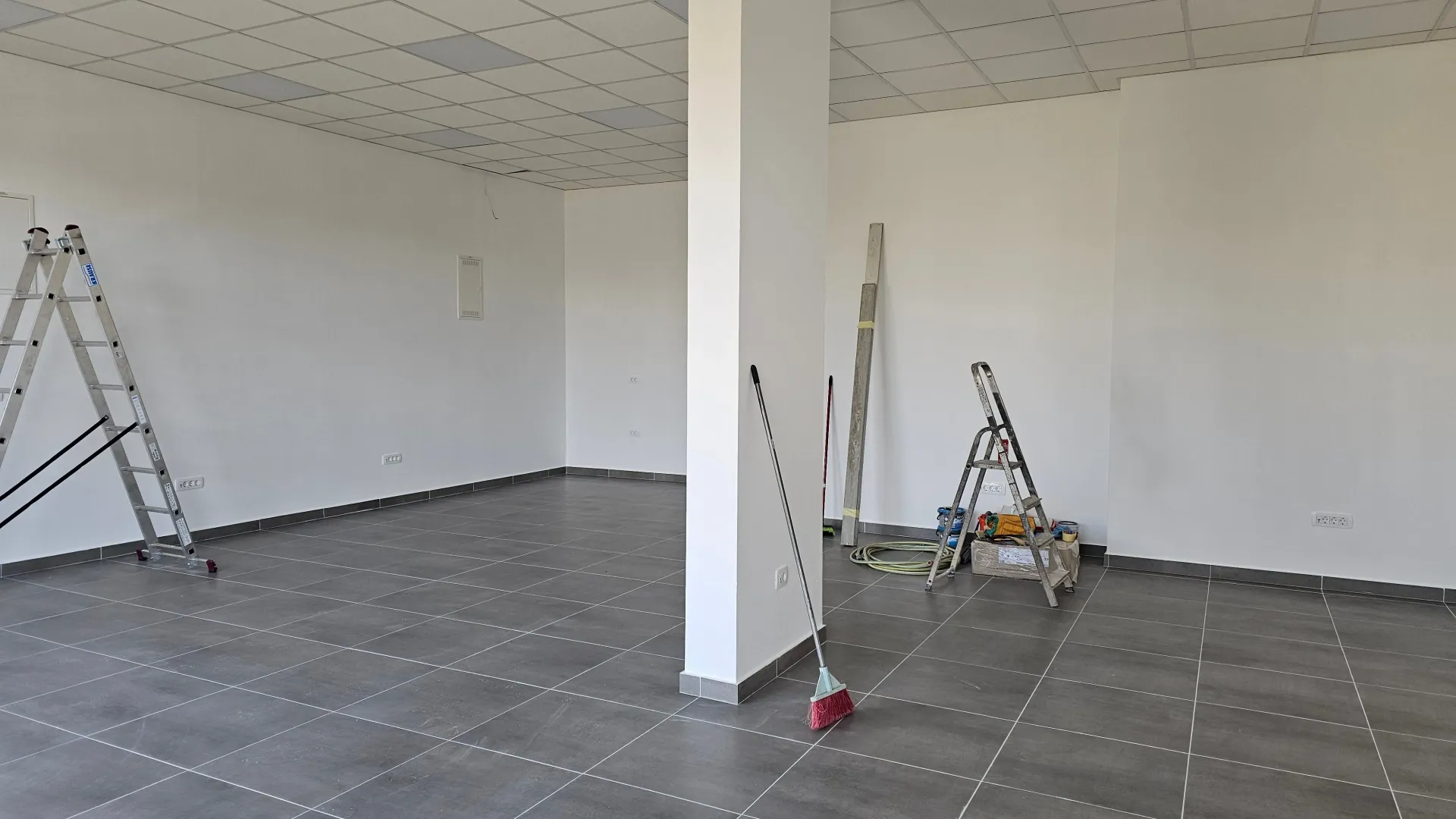Rent, office space, 70m², Topolica, Bar
