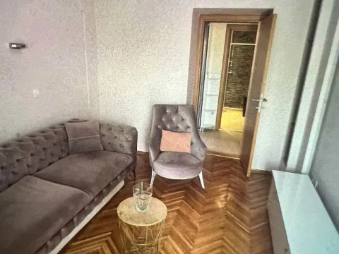 Rent, two bedroom apartment, 68m², Centar, Podgorica - image 6