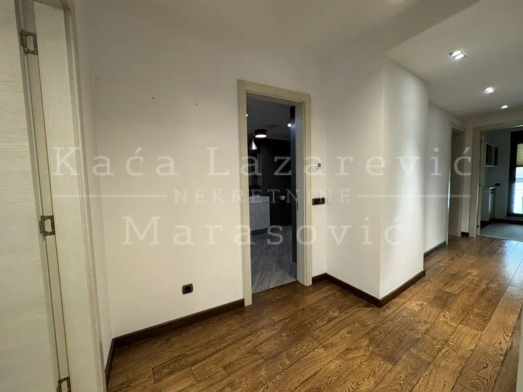 Sale, apartment, 174m², Vračar Hram, Vračar Sve Podlokacije