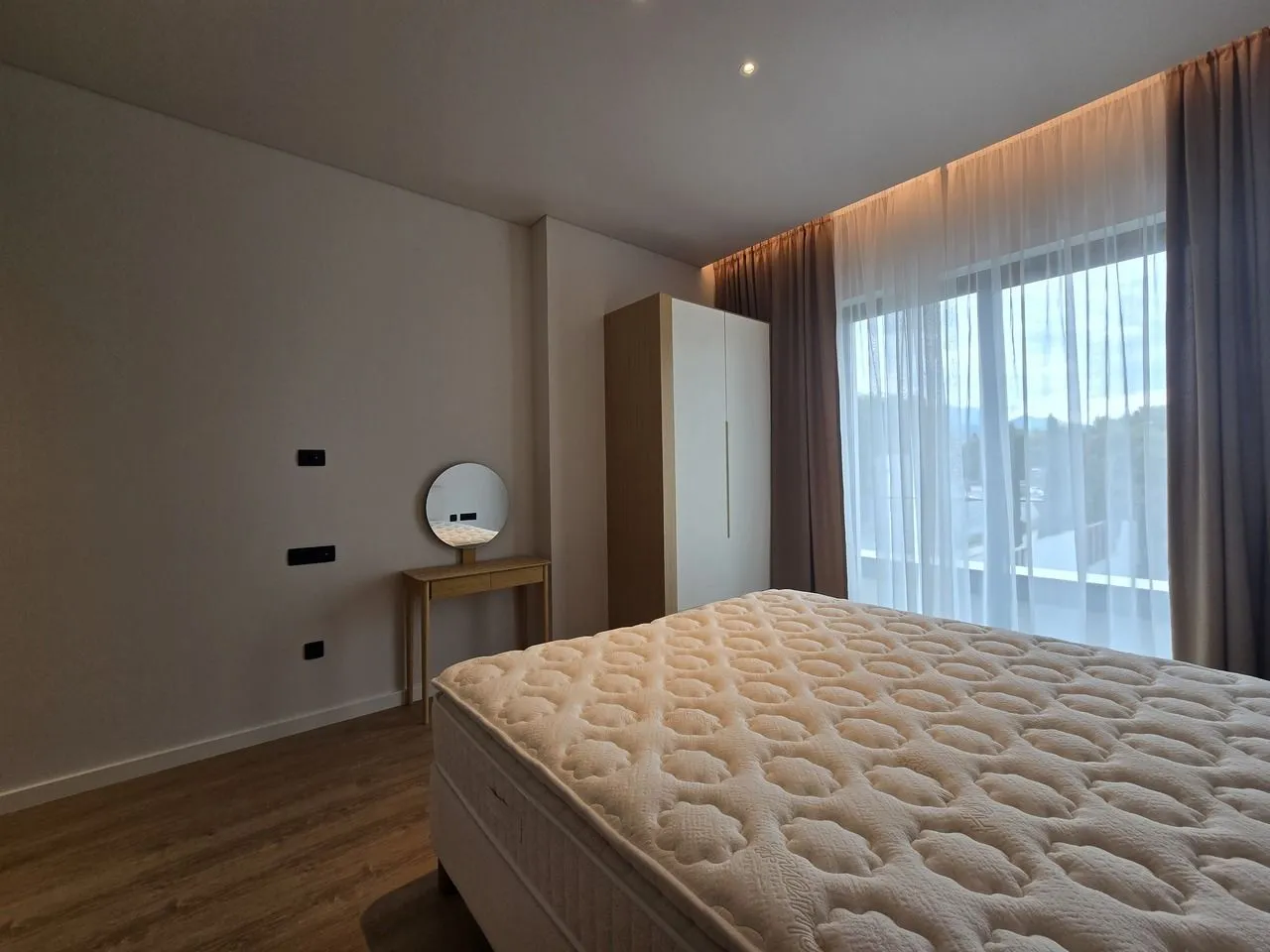 Rent, two bedroom apartment, 93m², Tivat, Crna Gora