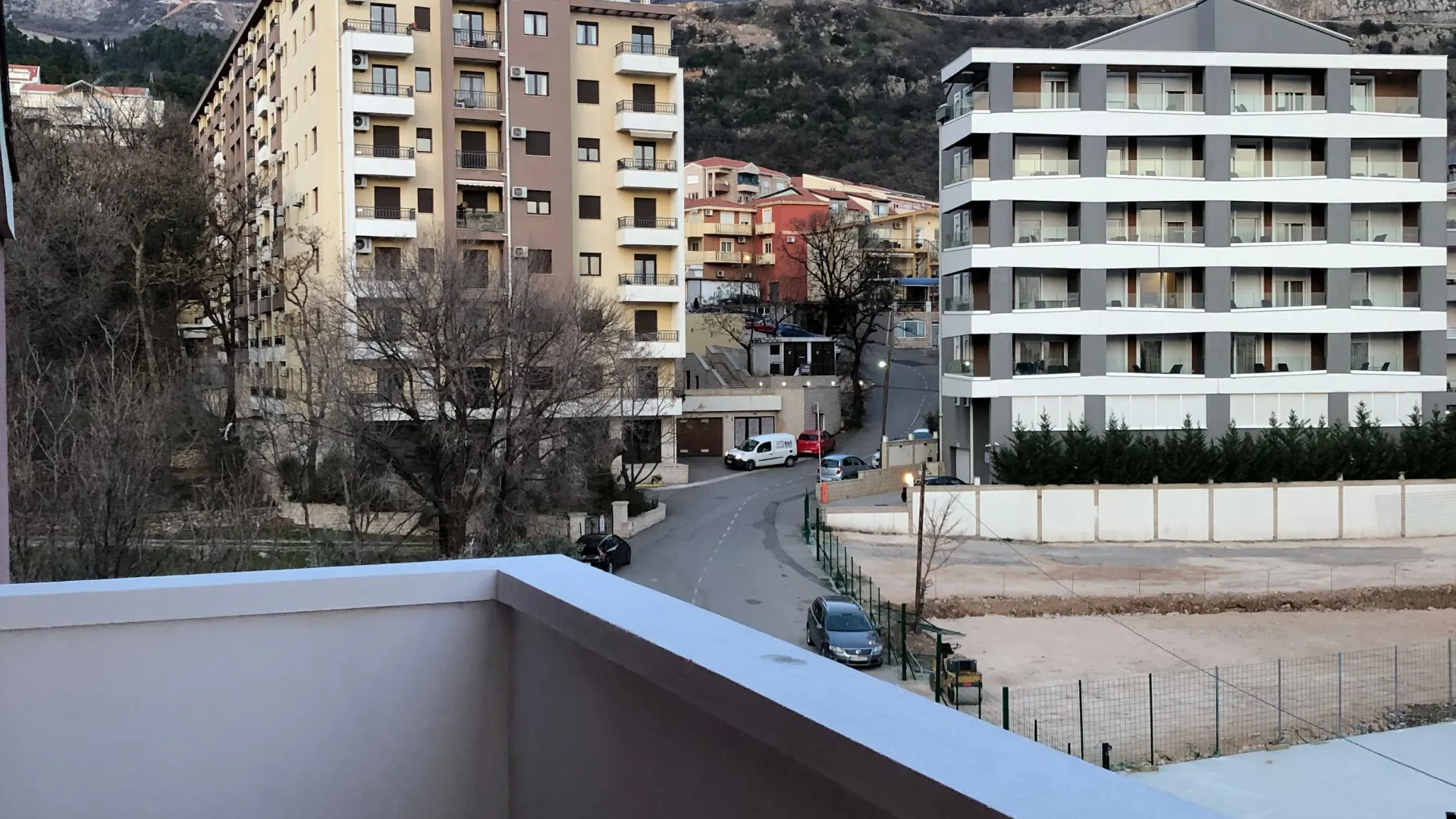 Rent, two bedroom apartment, 83m², Lazi, Budva